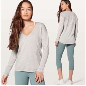 Lululemon Still Movement Vented Sweater in Heathered Nimbus Size Small